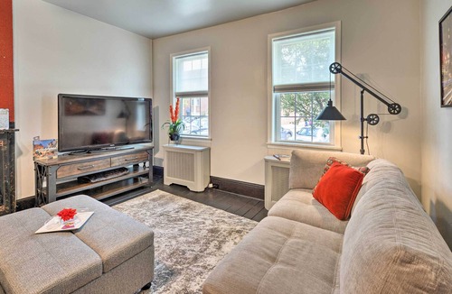 Passyunk Square Apartment | Walkable Philly Crash Pad in Coveted Passyunk!