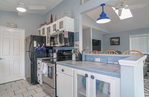 Little Egg Harbor House | Waterfront 4/2 House w/Boat Dock & Cottage. Bring Your Boat!