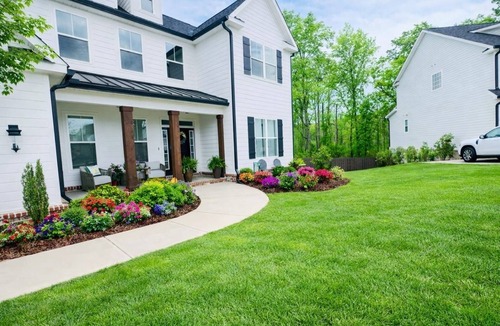 Evans House | Water view, Chefs kitchen, Movie Theater and outdoor Patio
