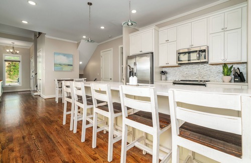 Cullman House | Waterfront family home on Smith Lake