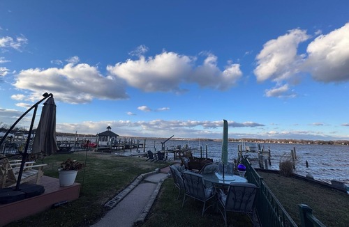 Dundalk House | Waterfront Gem w/Private Pier ~15m to Johns Hopkins & Harbor