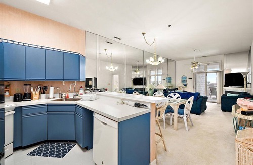 Heron Harbour Isle Condo | Waterfront Heron Harbour Condo w/Bay Views, Pool & Tennis