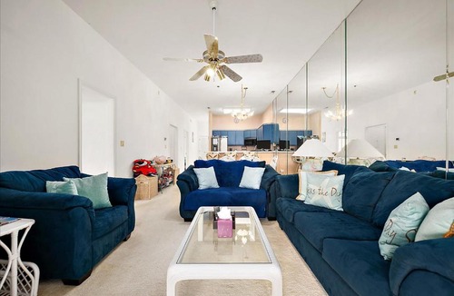 Heron Harbour Isle House | Waterfront Heron Harbour Condo with Bay Views Pool and Tennis
