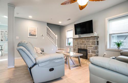 Charlestown House | Waterfront Historical District Home Near River