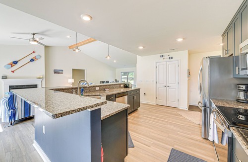 Bumpass House | Waterfront Lake Anna Home: Summer Family Escape!