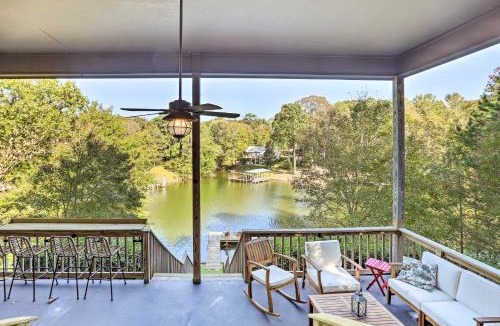 Dadeville House | Waterfront Lake Martin Home w/Private Dock & View
