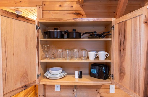 Bethlehem Cabin | Waterfront Log Cabin Hideaway Sauna Trails