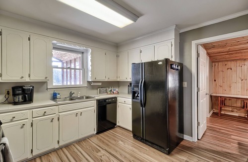 Ridgeway House | Waterfront/Lower Dam/Stunning Lake Wateree views! Near Buckhill Landing/Lugoff