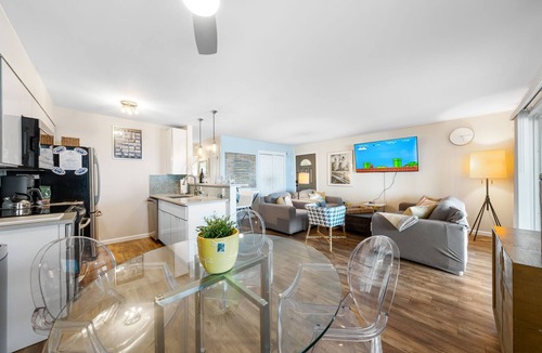 Anglesea Apartment | Waterfront North Wildwood Family Retreat