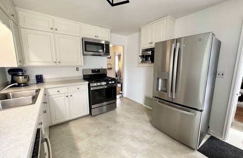 Judson House | Waterfront property on Crystal Lake!
