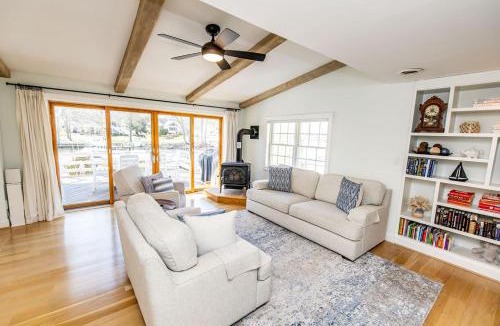 Mayo House | Waterfront Retreat Dock, Views, Near Annapolis