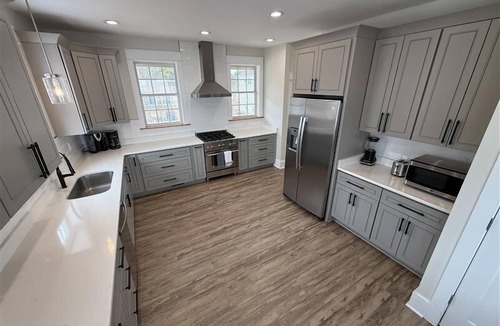 Colington House | Waterfront Seclusion Stunning Sunsets and Golf!