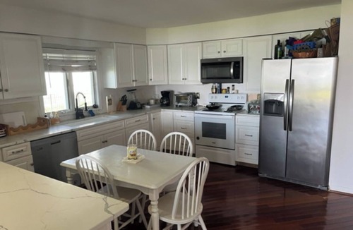 Rehoboth by the Sea House | Waterfront Spacious 4-bedroom house on Rehoboth Bay with Private Beach