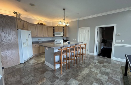 Forest Lake Heights House | Waters Edge-Peaceful Lakefront Retreat