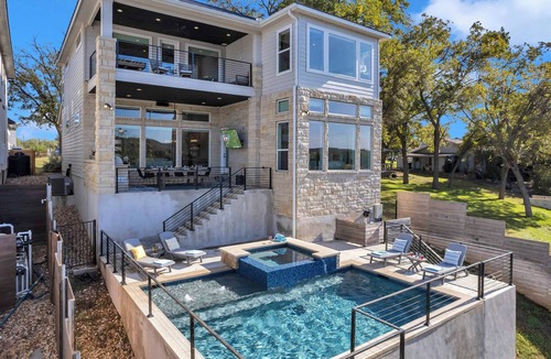 Burnet House | Waterside 508 | Concierge Services