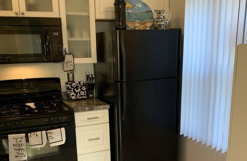 Mount Laurel Condo | Welcome Home Lots of LIGHT, AIRY and SUPER CLEAN !!