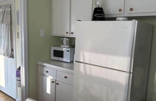 North Cape May House | Welcome to Adria Bayside Cottage