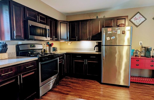 Keansburg House | Welcome to Blue Haven: Comfort and Charm~Steps from the Beach!
