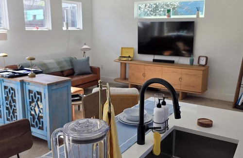 MLK House | 'Welcome to Luxury at its Finest,' Your Private Oasis Awaits.