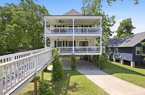 Oriental House | Welcome to The Bridge House