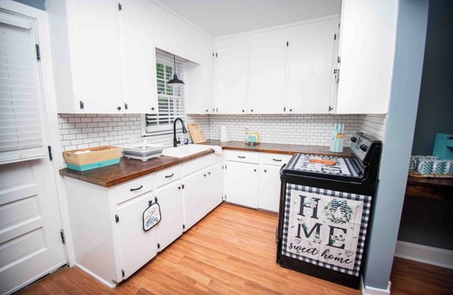 Hampton House | Welcome to the Honey House in beautiful Hampton South Carolina