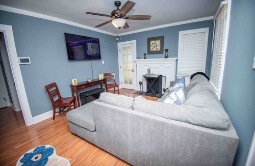 Hampton House | Welcome to the Honey House in beautiful Hampton South Carolina