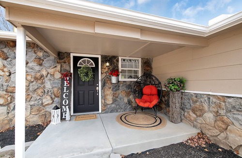 Derby House | Welcome to Valley View