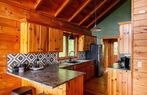 Zionville House | Well-appointed cabin with expansive mountain views, nature and tranquility.