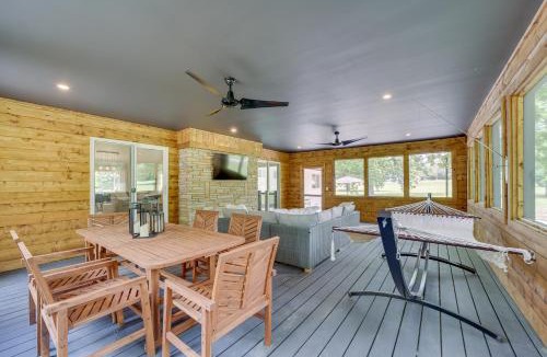 Tulsa House | Well-Appointed Tulsa Home w/Fire Pit & Patio!