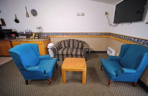Kimball Hotel | Westwood Inn & Suites