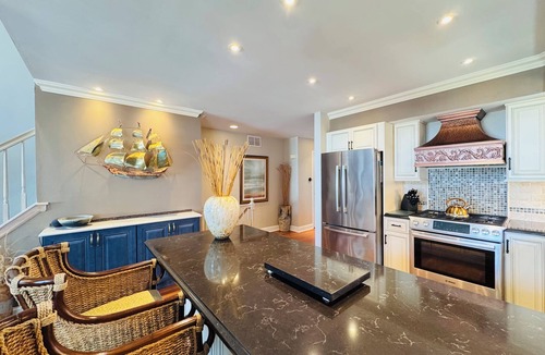 Townsend's Inlet House | What a spot! South end residential street. ends at the bay!