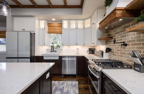 The Old Commons House | Where 19th Century Grandeur Meets Modern Southern Luxury