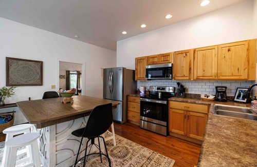 Valley Head Apartment | Whispering Pines at Buena Vista Bluffs