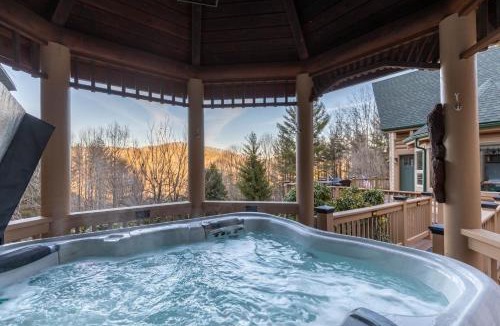 Sugar Grove House | Whispering Willow