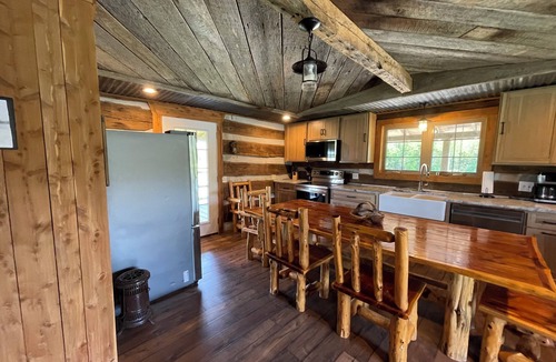 Chamois Cabin | Whitetail Log Cabin