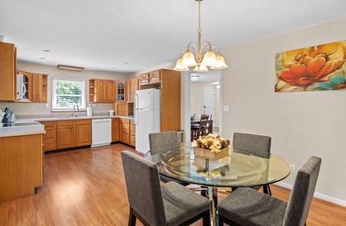 Clarkdale House | WHOLE Home with BASEMENT on 3 Acres