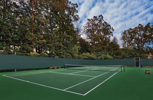 Berkeley Condo | Williamsburg | Family Historic Adventure | Pool + Golf | 2BR