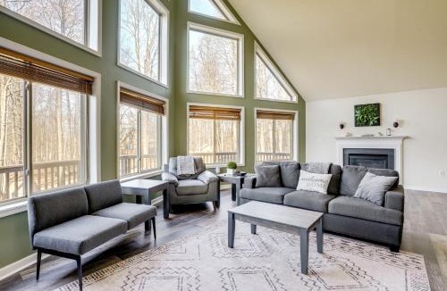 Linden House | Winter Linden Escape: Family Home & Gym