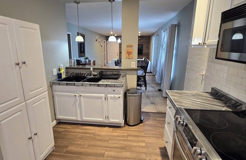 Downtown Omaha House | Wonderful 2-bedroom house in Omaha perfect for your getaway