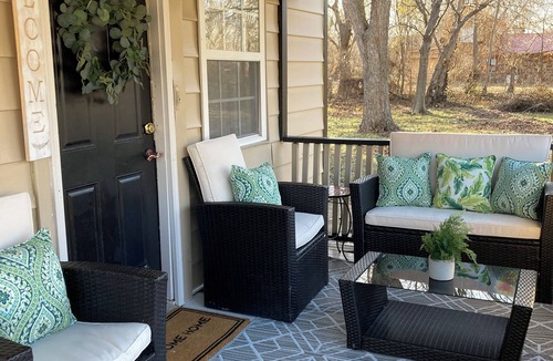 Turley House | Wonderful 3-bedroom house with AC in vibrant Tulsa