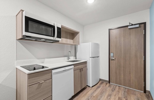 Canton Hotel | WoodSpring Suites Atlanta Canton