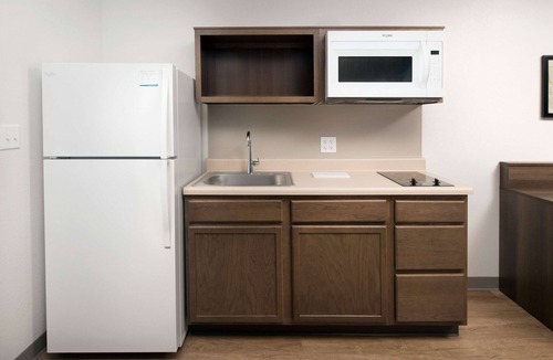West Des Moines Hotel | Woodspring Suites West Des Moines
