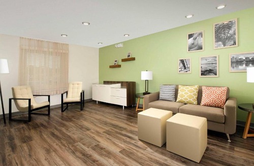 Hopelawn Hotel | WoodSpring Suites Woodbridge Menlo Park Area