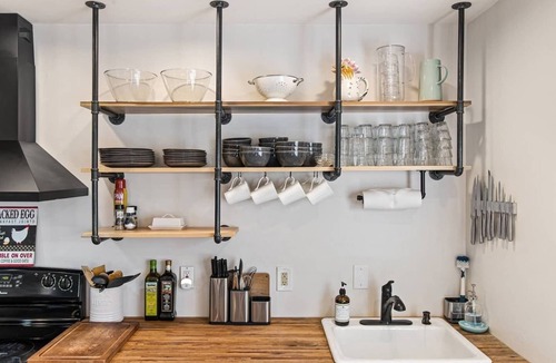 Kabletown Cottage | Woodsy Retreat with a Hot Tub and Seasonal Views!