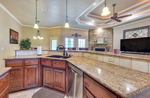 Killeen House | Work-Ready Near Ft Hood & Seton Med | Patio/Grill