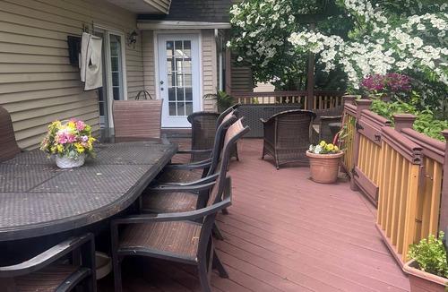 Hillsdale House | World Cup: Spacious 4-bedroom house 12 miles from Met Life Stadium/walk to train