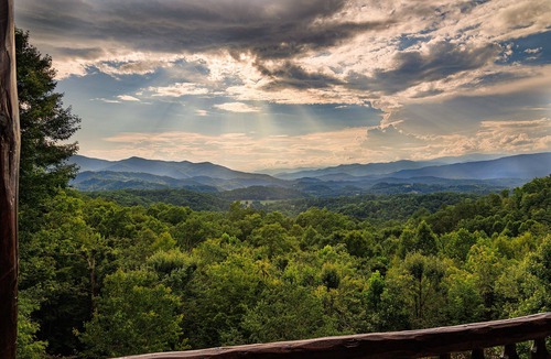 Whittier Cabin | Write your next chapter at Story Lodge!