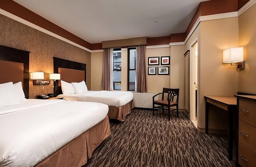 Koreatown Hotel | You Found it! 3 Relaxing Units, Pet-friendly, Minutes to Brooklyn Bridge!