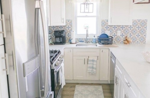 Mud City House | Your LBI Bay Escape. Golden sunsets, beach days, and firepit nights. ☀️🌊