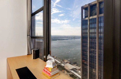 Financial District Apartment | Your NYC Adventure Starts Here | Chic Apartment Near Landmarks & Eats